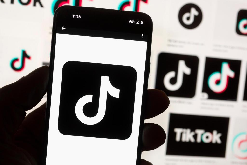 TikTok has promised to sue over the potential US ban. What’s the legal outlook? – Chicago Tribune